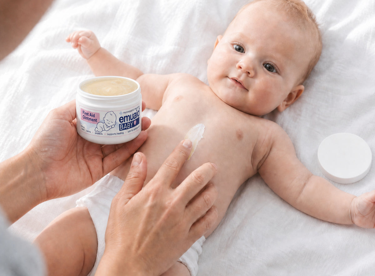 Un unico unguento. Decine di problemi della pelle dei bambini.
