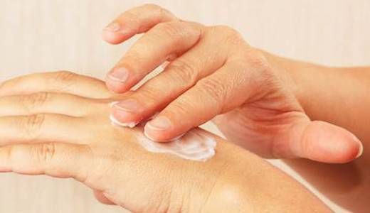 A picture of ointment applied on skin